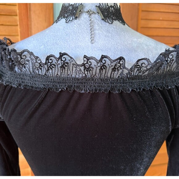 Devil Fashion Gothic Victorian Vampire Black Velvet Beaded Rose & Lace Top XXL - Picture 10 of 16